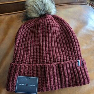 Tommy Hilfiger Knitted Hat (NWT)